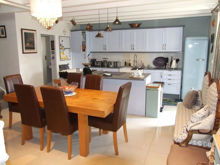 Image No.4-4 Bed House for sale