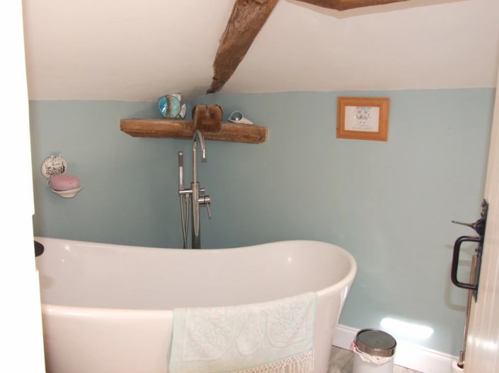 Image No.9-4 Bed House for sale