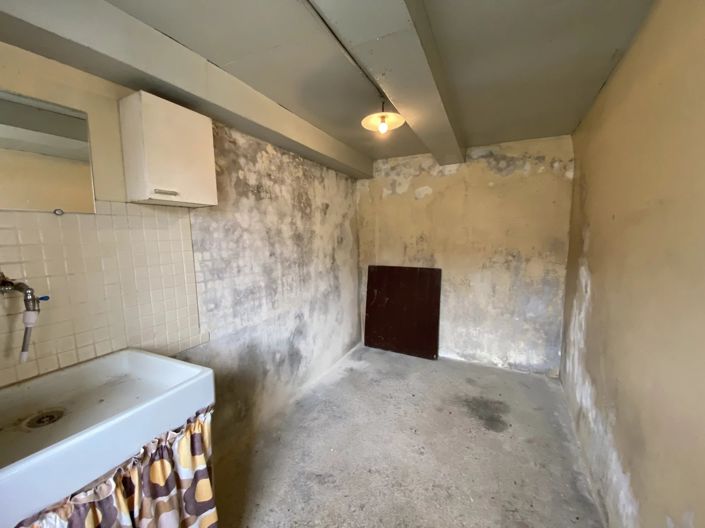 Image No.6-1 Bed Village House for sale