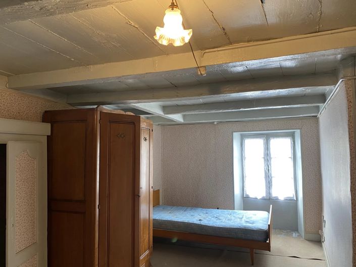 Image No.7-1 Bed Village House for sale