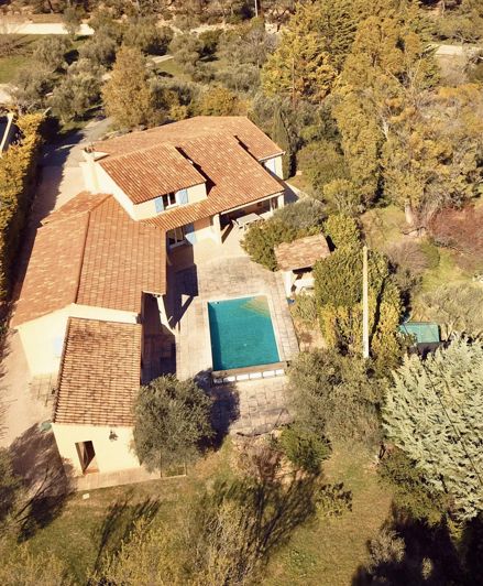 Image No.3-4 Bed House for sale