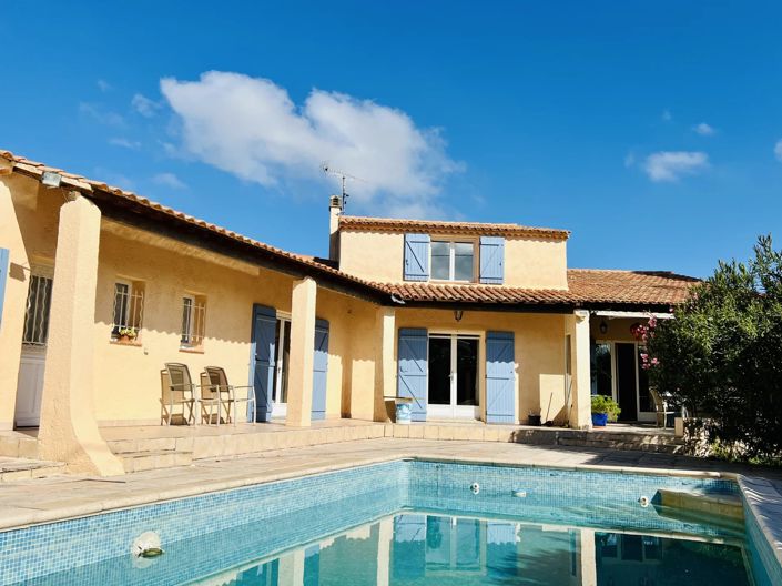 Image No.1-4 Bed House for sale