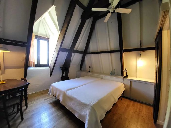 Image No.12-4 Bed House for sale