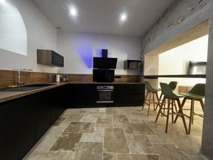 Image No.4-3 Bed Village House for sale