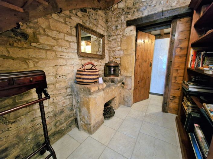 Image No.13-4 Bed Village House for sale