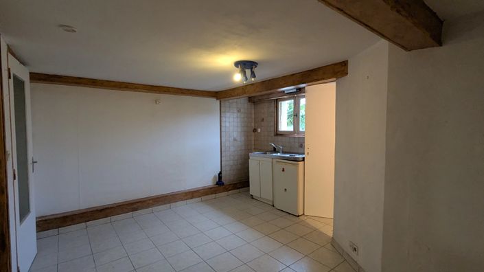 Image No.11-2 Bed House for sale