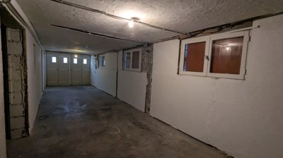 90b5891cad801398b8f7ca335cb95ee0f44d72cd93403