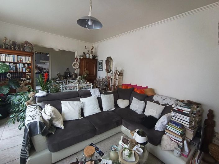 Image No.3-2 Bed House for sale