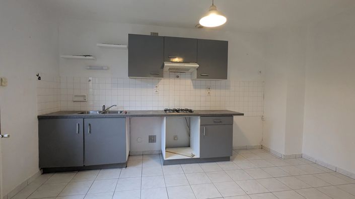 Image No.3-2 Bed House for sale