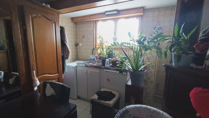 Image No.6-2 Bed House for sale