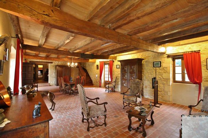 Image No.3-6 Bed House for sale