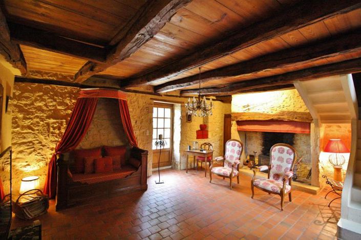Image No.4-6 Bed House for sale