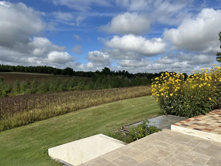 Image No.2-7 Bed House for sale