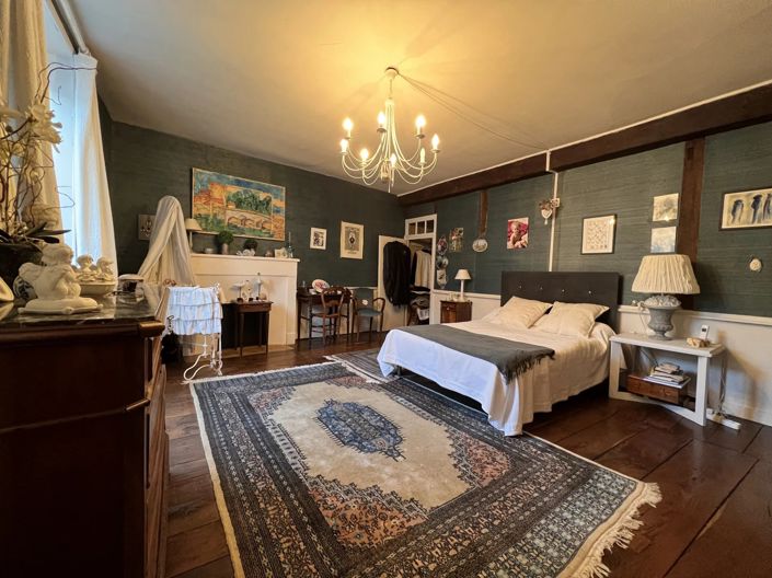 Image No.12-5 Bed House for sale