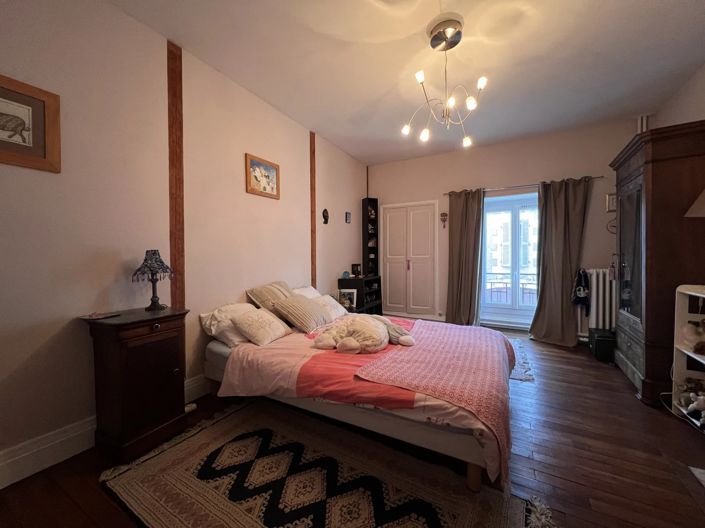 Image No.15-5 Bed House for sale