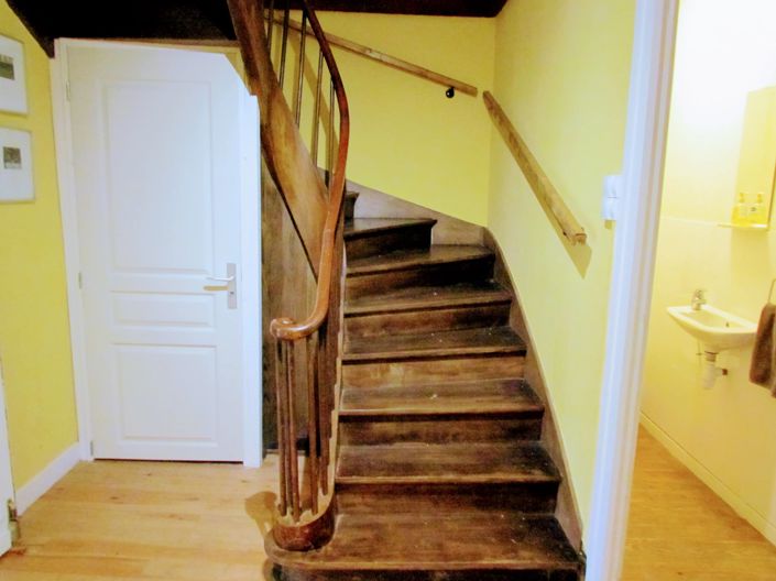 Image No.7-4 Bed Village House for sale