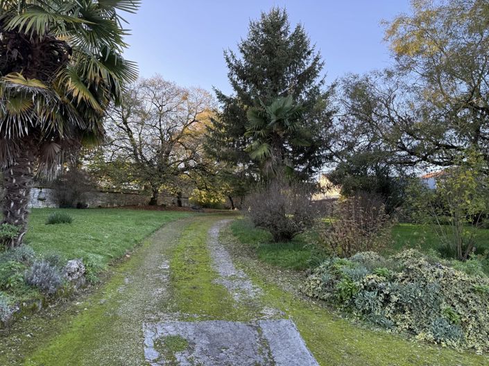 Image No.14-Maison de 4 chambres à vendre à Courcôme