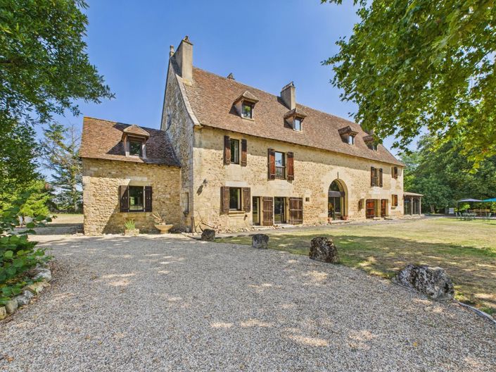 Image No.1-7 Bed House for sale