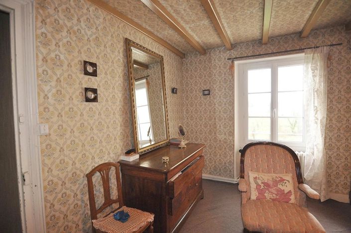 Image No.12-4 Bed House for sale