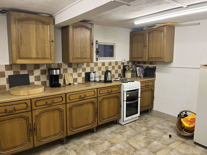 Image No.6-2 Bed House for sale