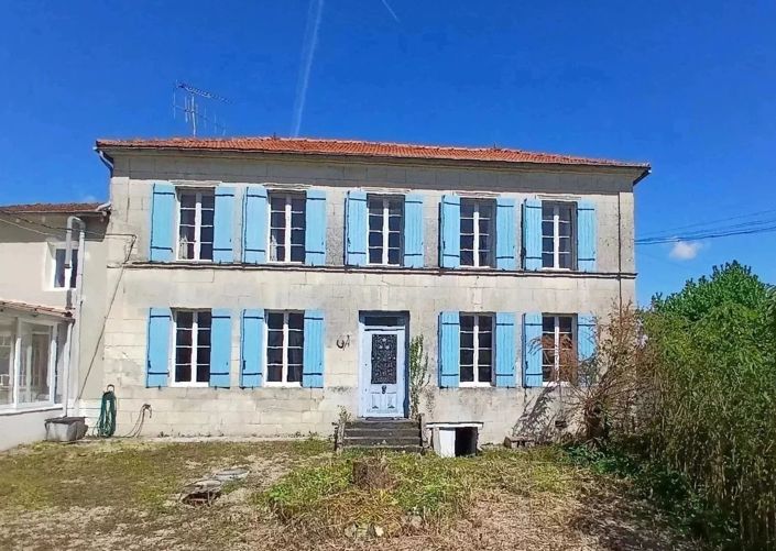 Image No.1-4 Bed House for sale