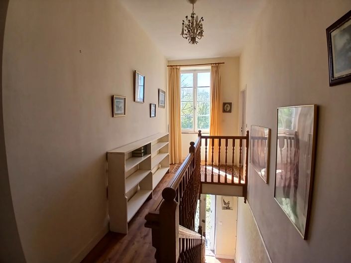 Image No.9-4 Bed House for sale