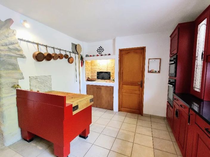 Image No.13-3 Bed House for sale