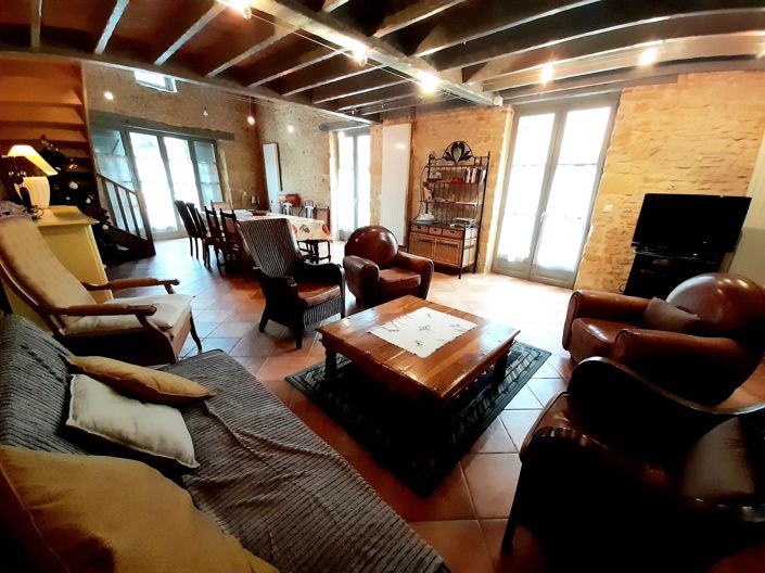 Image No.4-8 Bed Village House for sale