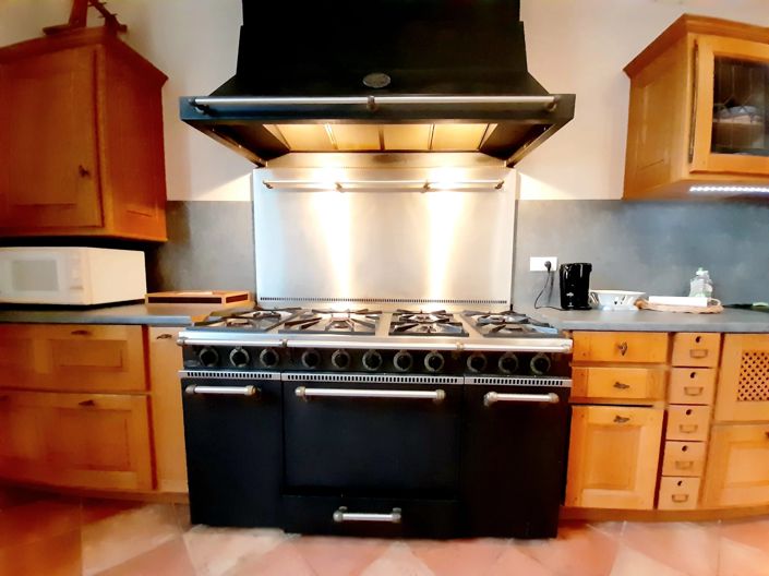 Image No.7-8 Bed Village House for sale