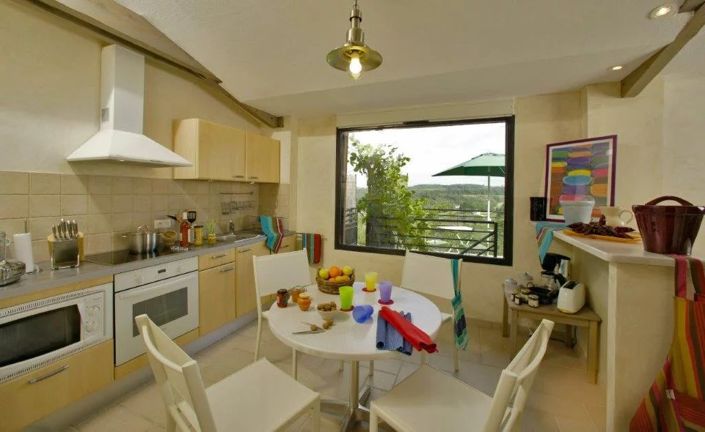 Image No.2-2 Bed House for sale