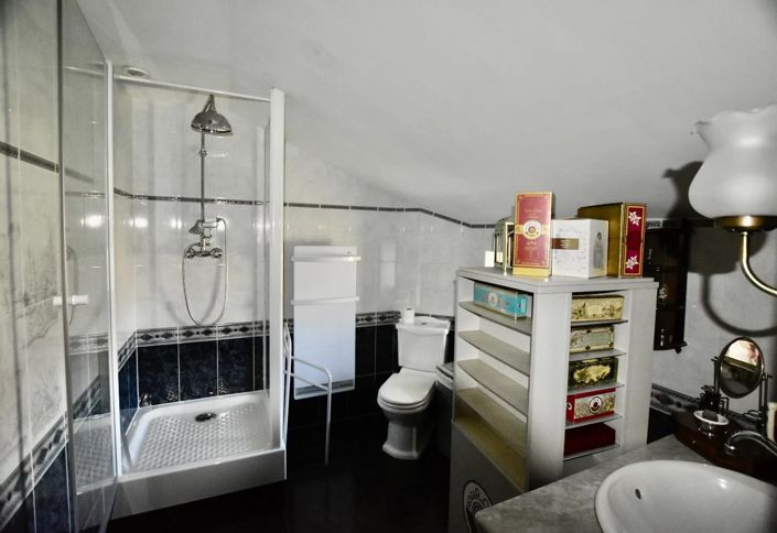 Image No.12-4 Bed Village House for sale