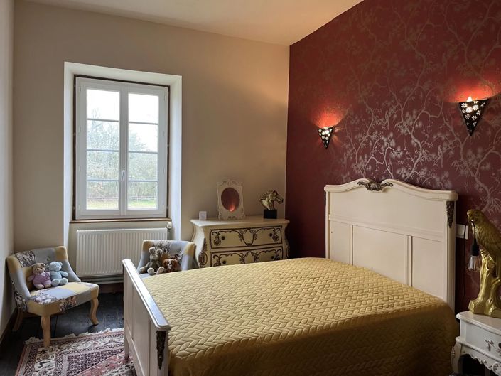 Image No.12-4 Bed House for sale