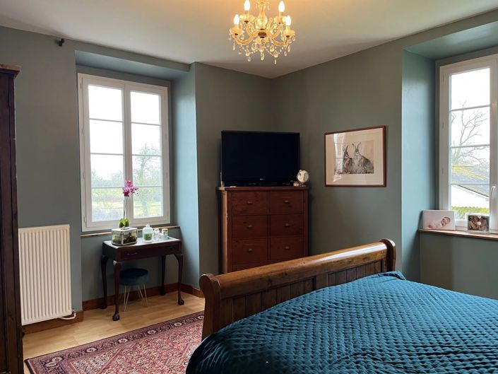 Image No.10-4 Bed House for sale