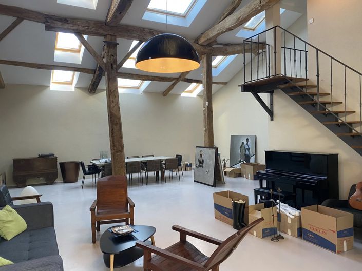 Image No.7-5 Bed House for sale