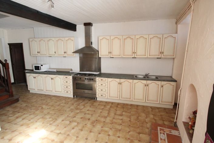 Image No.15-7 Bed House for sale