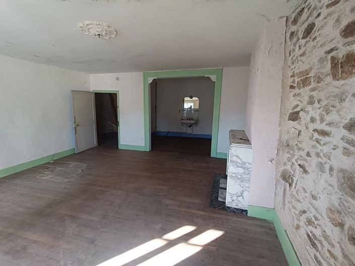 Image No.5-4 Bed House for sale