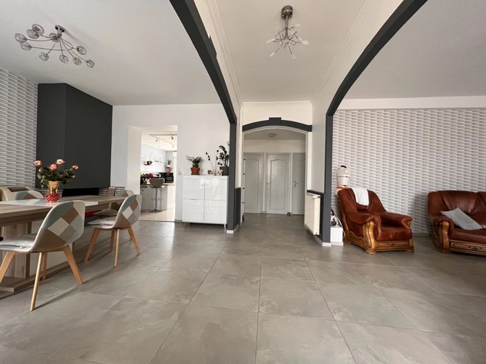 Image No.10-Maison de village de 5 chambres à vendre à Charente