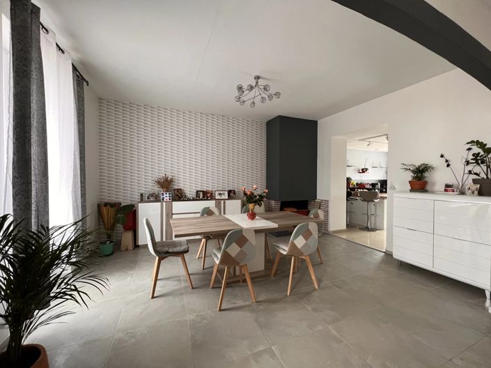 Image No.3-Maison de village de 5 chambres à vendre à Charente