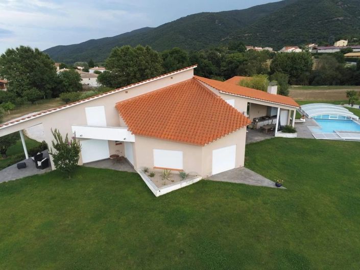 Image No.3-3 Bed House for sale