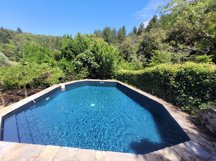 Image No.6-5 Bed House for sale