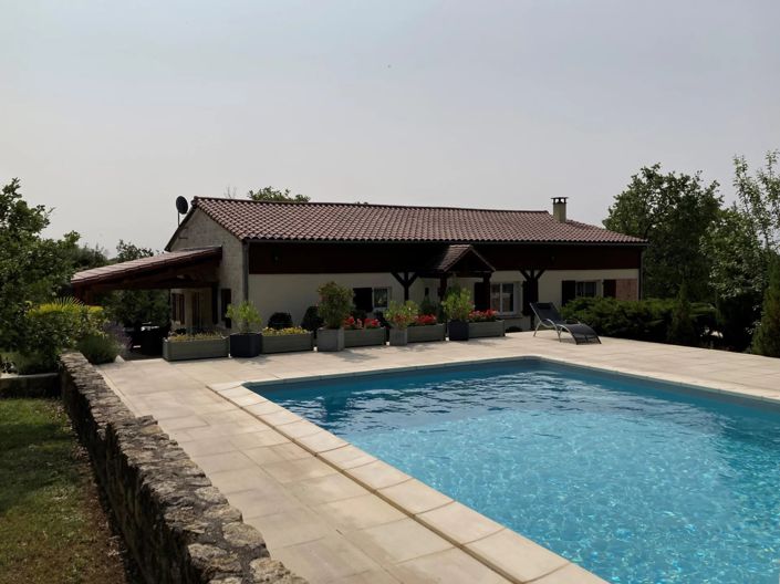 Image No.1-5 Bed Village House for sale