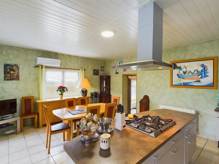 Image No.11-5 Bed Village House for sale