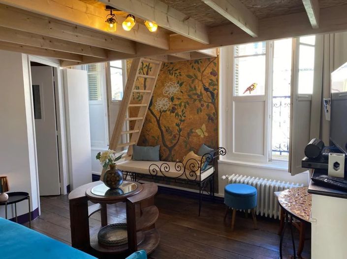 Image No.12-6 Bed House for sale