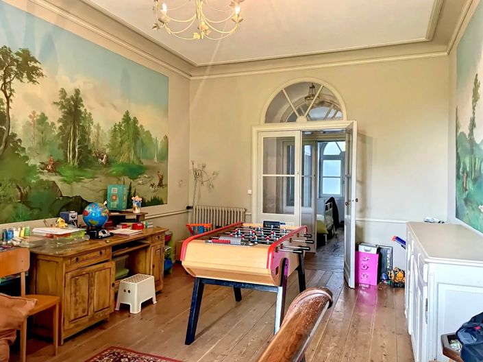 Image No.12-9 Bed House for sale