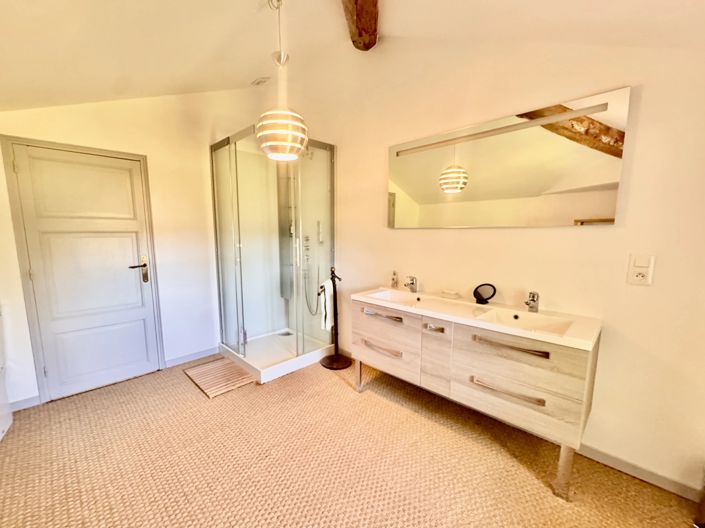 Image No.15-9 Bed House for sale