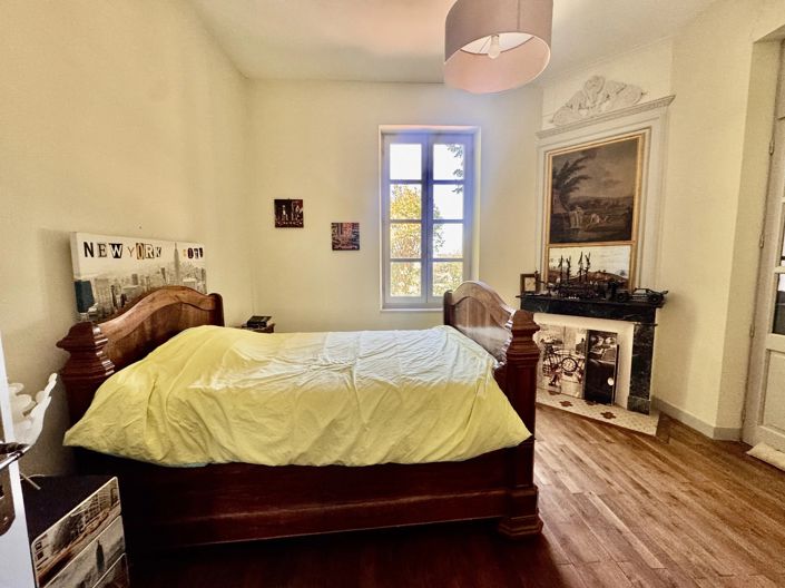 Image No.9-9 Bed House for sale