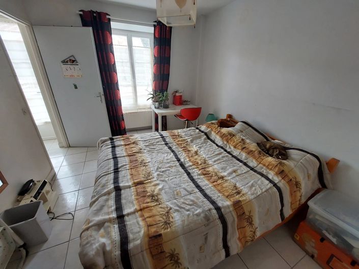 Image No.8-3 Bed House for sale