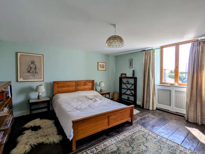 Image No.8-3 Bed House for sale