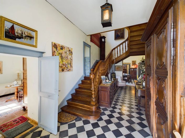 Image No.4-11 Bed House for sale
