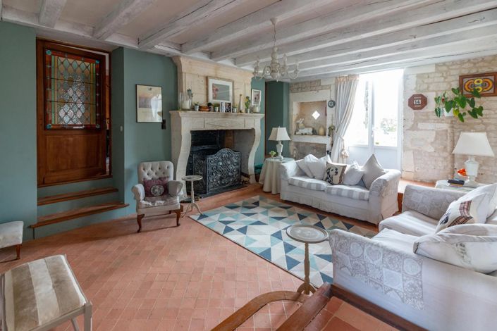 Image No.3-5 Bed House for sale